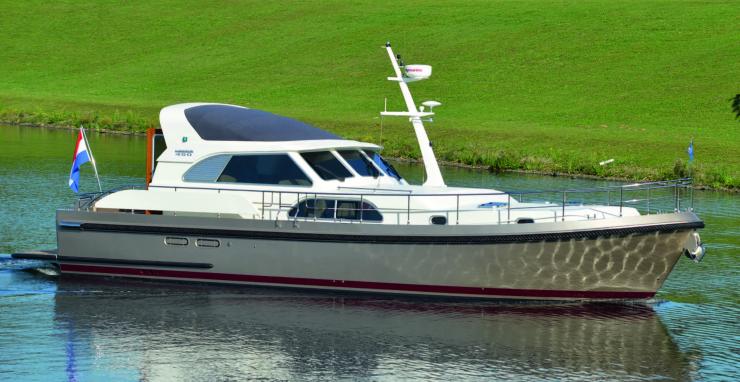 Linssen Range Cruiser 450 Sedan Variotop en test