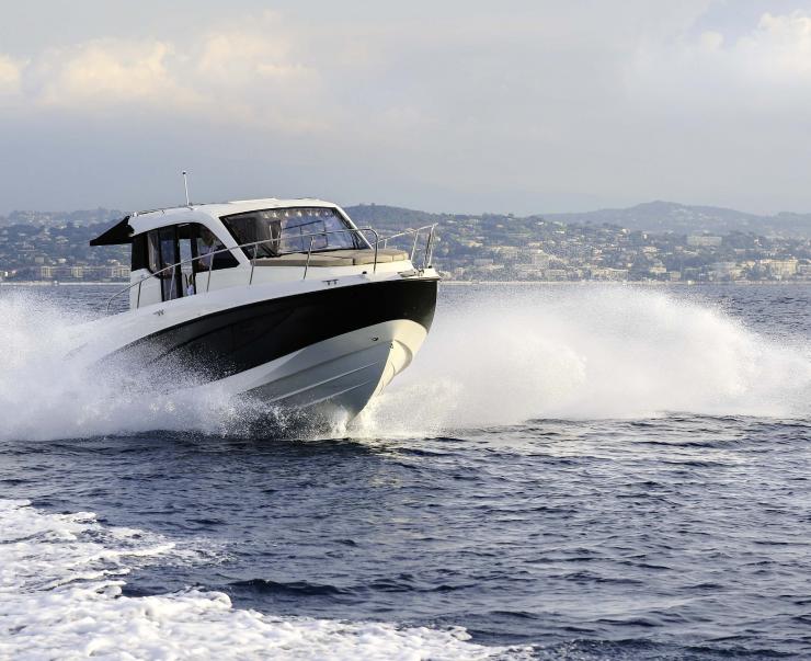 Quicksilver Activ 855 Weekend en test