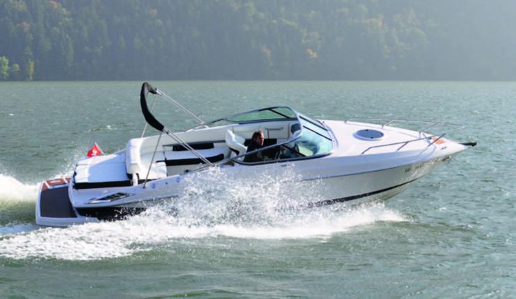 Regal 2550 Cuddy im Test