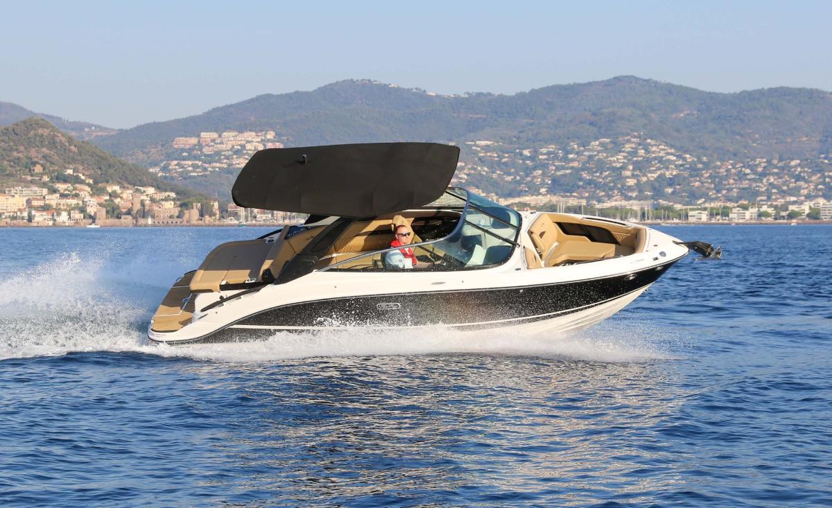 Sea Ray SLX 260 im Test