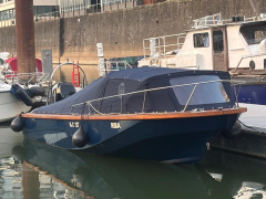 Boston Whaler Outrage 25