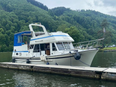 Taiwan Sundeck Trawler
