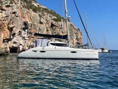Fountaine Pajot Lavezzi
