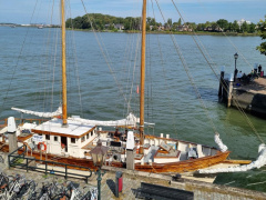 HISTORIC SAILINGYACHT