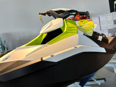 Sea-Doo Spark 2up 60 Manta Green/White