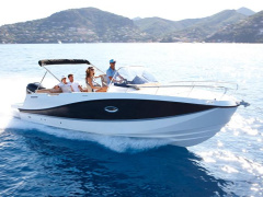 Quicksilver Activ 755 Sundeck