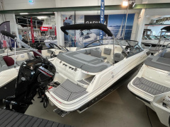 Bayliner VR5 Cuddy