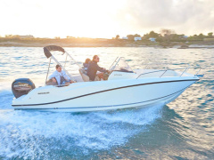 Quicksilver Activ 705 Open