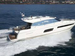 Prestige Yachts 550 S