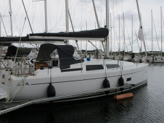 Hanse 348