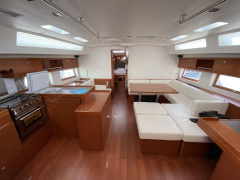 Bénéteau Oceanis 55