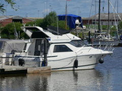 Bayliner 3258 Avanti Commandbridge