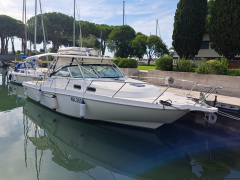 Boston Whaler 34 Defiance