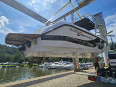 Correct Craft Super Air Nautique 210 Team Edition