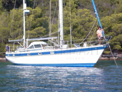 Hallberg-Rassy 42E