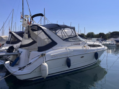 Bayliner 3055