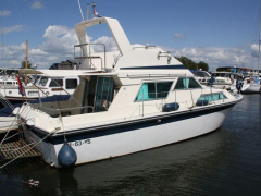 Fairline 32 Fly