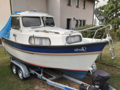 Hardy Marine Family Pilot