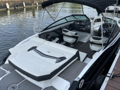 Monterey 218 SS Bowrider