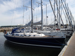 Hanse 371