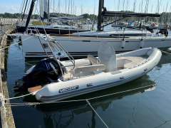 Valiant 685 Classic