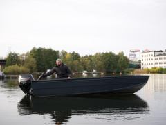 Zolid 430 Tiller / Masterpro 430 Demo boat