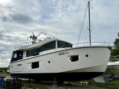 Cranchi ECO Trawler 53LD