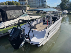 Axopar 25 Cross Bow