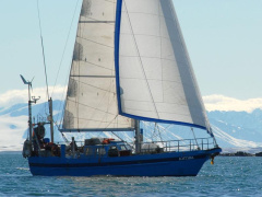49' expedition sailboat.