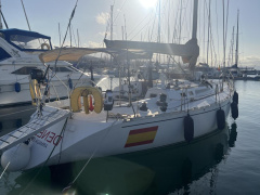 Beneteau First 456