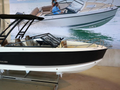 Quicksilver Activ 605 Bowrider