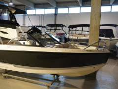 Quicksilver Activ 555 Bowrider mit 60PS