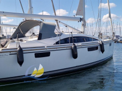 Bavaria 42 Vision short keel version