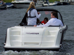 Topcraft 565 Tender