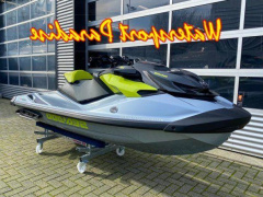 Sea-Doo RXP-X 325