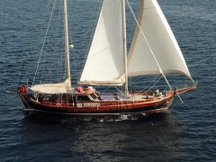 Custom Modern Sailing Yacht