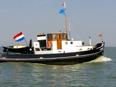 Sleepboot Figore met CBB