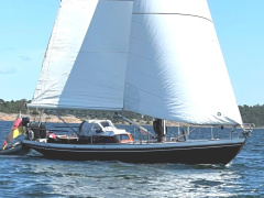 12m Mahagoni Segelyacht