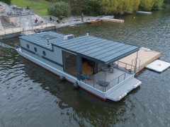 Luxury Private Houseboat