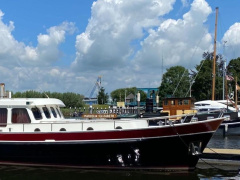 Motor Yacht T & T Rondspantkotter 14.00