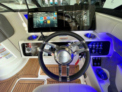 Sea Ray ISOTTA Sea Ray Berlin Lenkrad