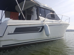 Jeanneau 695 HB
