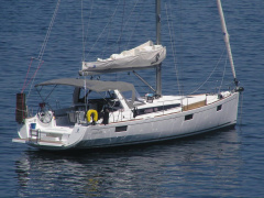 Bénéteau Oceanis 48