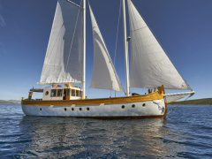 Custom 28m Luxury Classic Yacht