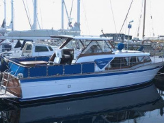 Chris-Craft Constellation 36