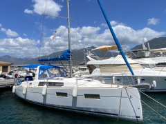 Bénéteau OCEANIS 35