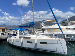 Bénéteau OCEANIS 35