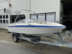 Glastron 185 GT Bowrider met 3.0L Volvo Penta & t