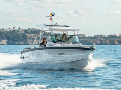 Axopar 29 Sun Top - Aft Cabin