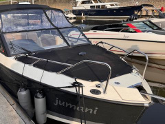 Quicksilver Bowrider 675